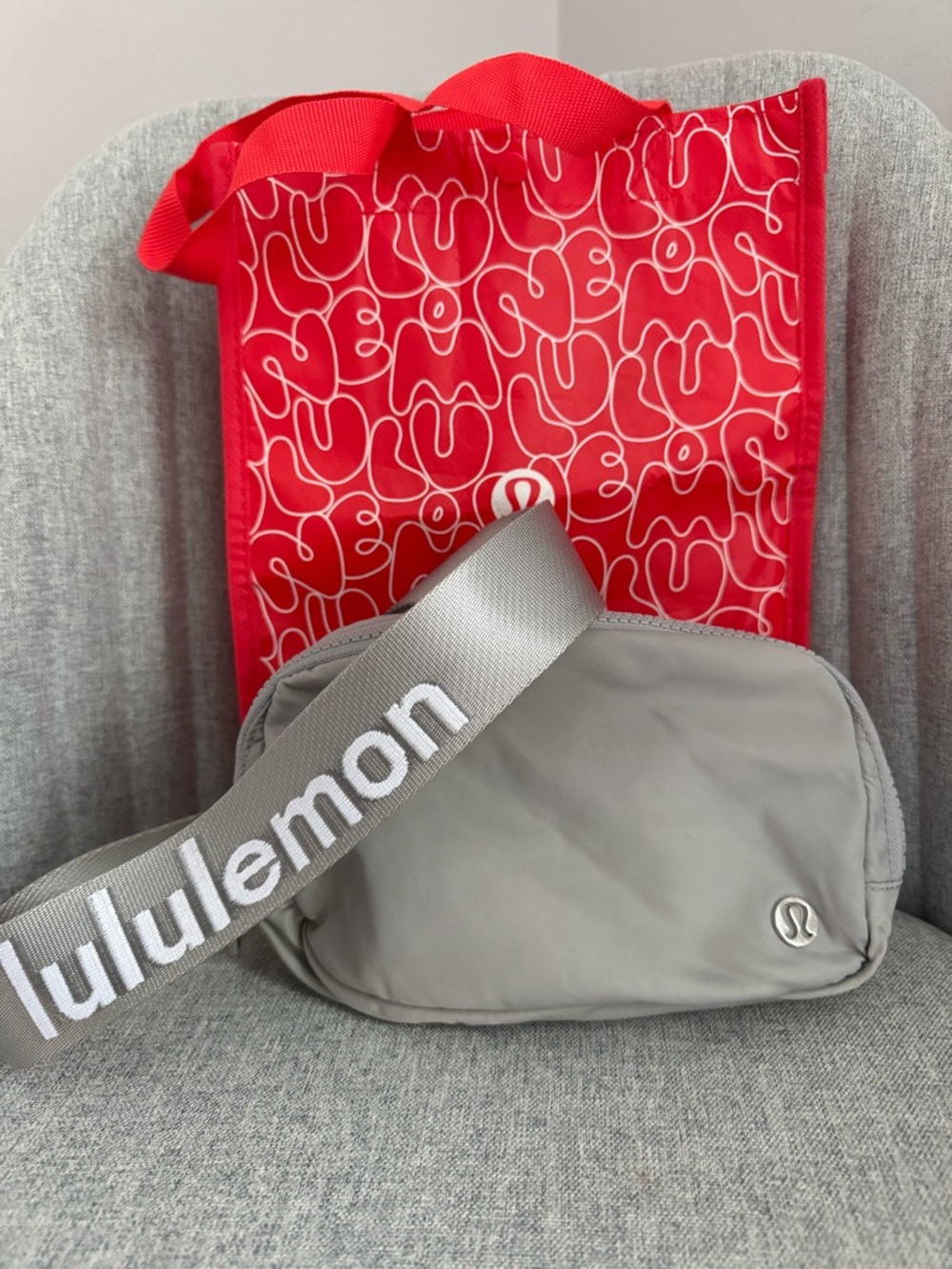 Lululemon Grey Crossbody Belt Bag with Logo Strap